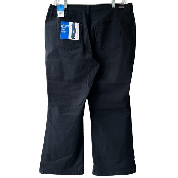 Black Jeans 16W Short Length Giselle Stretch Bootcut Mid Rise Gloria Vanderbilt - Picture 3 of 12